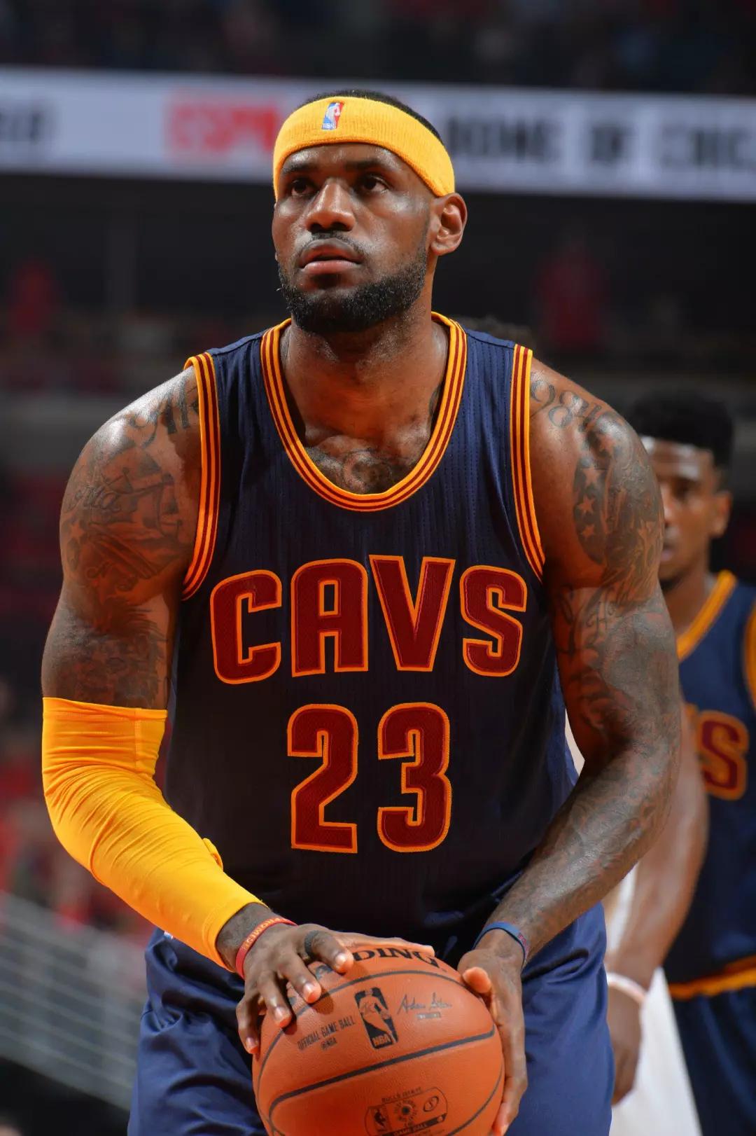 火箭球迷迎来新希望（火箭球迷迎来曙光）