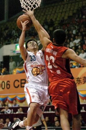 浙江绿魂球迷会：开场前将致敬弗兰克，第11分钟高唱队长之歌（浙江绿魂球迷会赛前致敬弗兰克，第11分钟齐唱队长之歌）