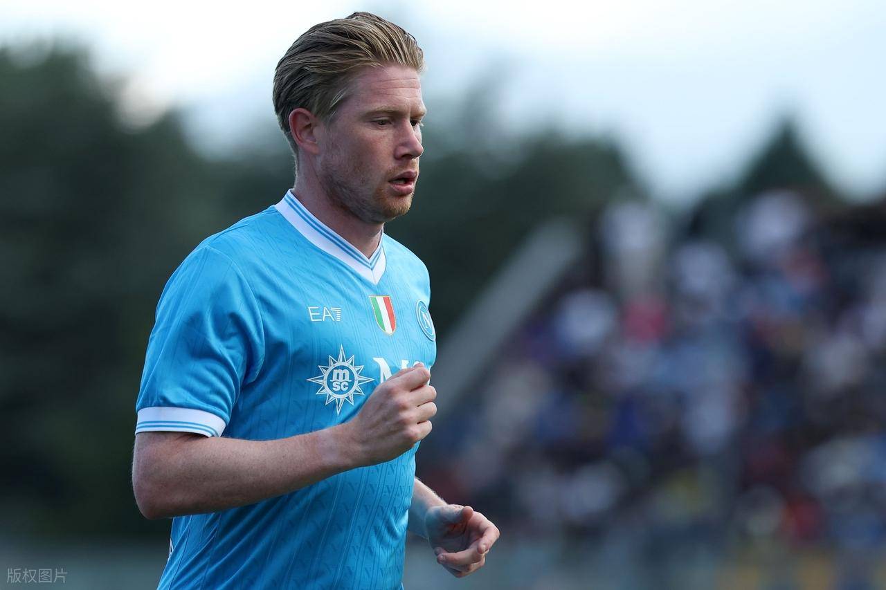 德媒：斯图加特三名球员表现抢眼却落选国家队，纳帅面临抉择（德媒：斯图加特三将高光仍无缘国家队，纳格尔斯曼陷入取舍难题）