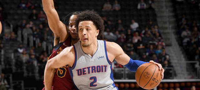 文班：马刺当前与雷霆算不上宿敌对决，我们还需继续进步（文班：马刺与雷霆暂非宿敌，球队仍需提升）