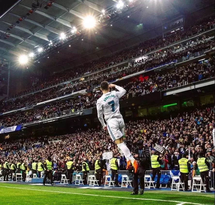 彼得森因腿部不适缺席比赛 2026年状元秀之争再起波澜（彼得森因腿伤缺阵，2026年状元争夺再添变数）