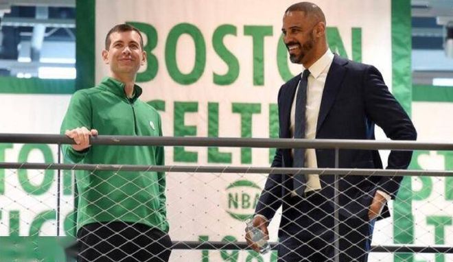 FC26足球庆典队长：金搓姆巴佩领衔，C罗、凯恩、范戴克在列（FC26足球庆典队长名单出炉：金搓姆巴佩领衔，C罗、凯恩、范戴克同入选）