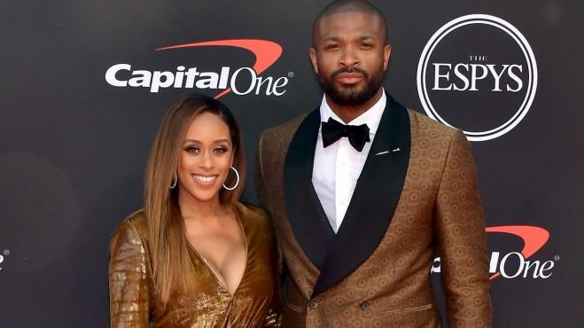 足球巴萨夏窗计划浮现，多名球员被列出售（巴萨夏窗方案曝光，多名球员被挂牌出售）