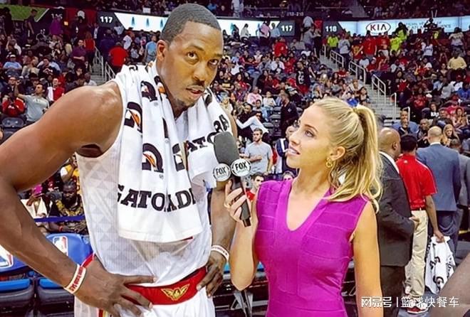 电讯报：穆阿尼佩戴定制面具参加训练，出战阿森纳成疑（电讯报：穆阿尼戴特制面罩参加训练，能否出战阿森纳成疑）