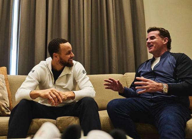 半场：拜仁1-1圣保利，格雷罗扳平，卡尔中柱，洪通吉破门+伤退（半场战报：拜仁1-1圣保利，洪通吉先破门后伤退，格雷罗扳平，卡尔中柱）