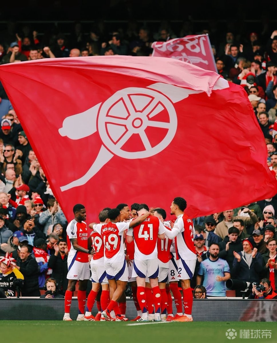 可圈可点！6号秀特雷·约翰逊10中6&4罚4中 砍下19分7篮板（表现抢眼！6号秀特雷·约翰逊10投6中、罚球4中4，斩获19分7篮板）