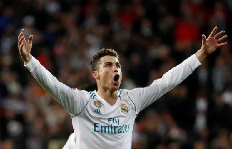 媒体人：干脆让CBA搞付费 真有情怀的就掏钱支持（媒体人建议CBA推行付费制：有情怀的球迷请用钱包支持）